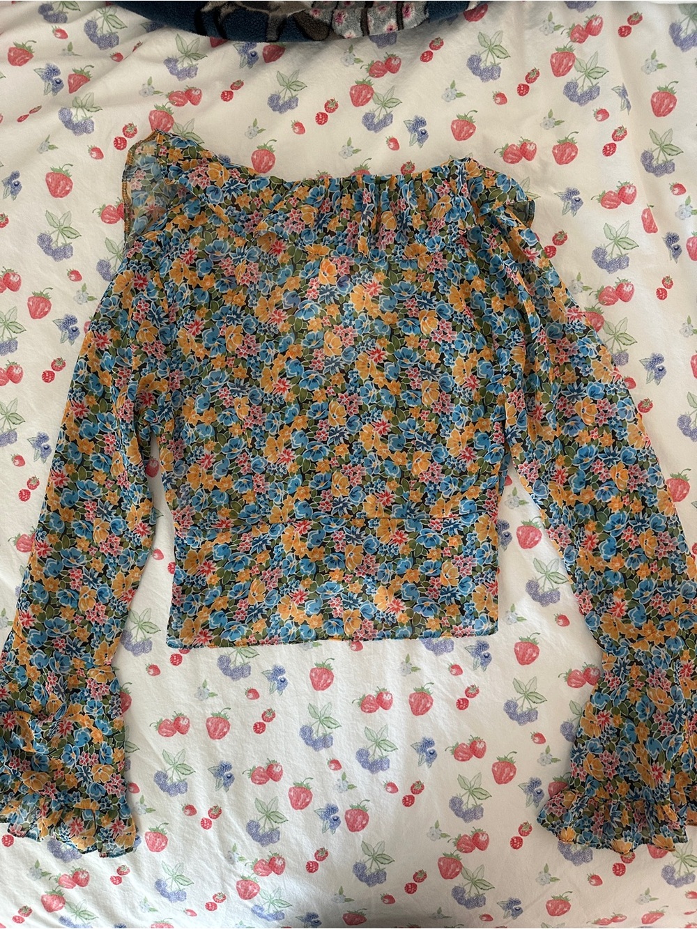 ASOS Floral Button Up Ruffle Crop Top - Picture 3 of 4